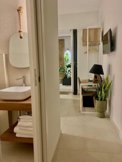 Almari Bed & Breakfast Cagliari Exterior foto